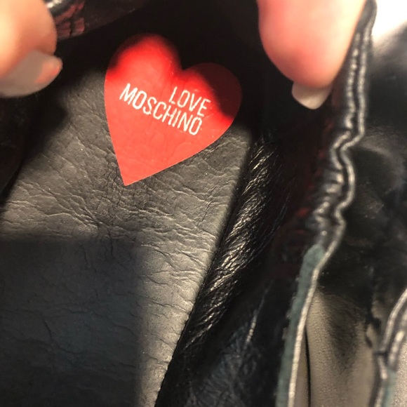 Love, Moschino black leather size 37 never worn brand new super cute - Picture 5 of 8